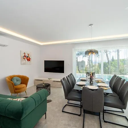 Villa Nina In Sumartin With Private Pool Sumartin